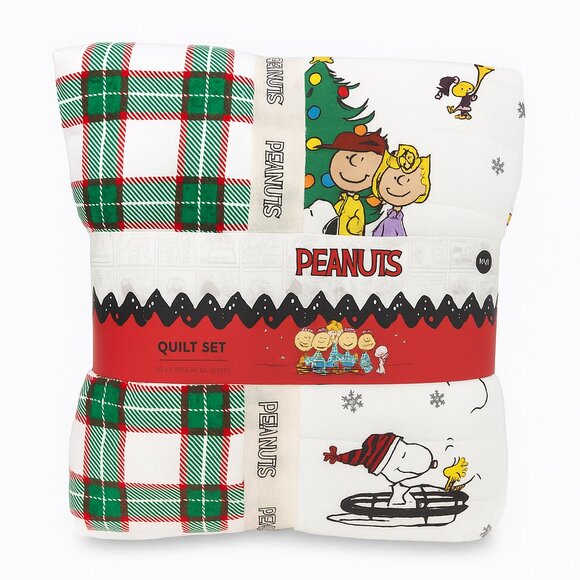 Peanuts Christmas Quilt Set – Twin Size –Berkshire Only One Available - Picture 1 of 9